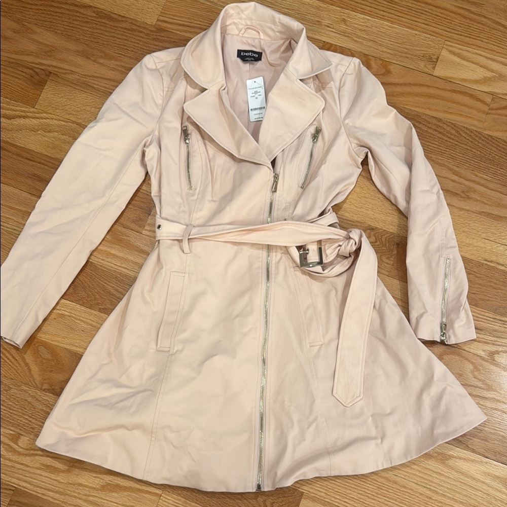 NWT Bebe size M Women's Pink Trench Coat